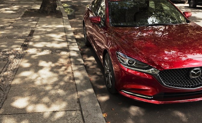 „Mazda6“ gaus 2,5 l turbo variklį ir naujas saugos technologijas 2018 m. post thumbnail image