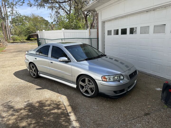 Volvo S60R parduodamas post thumbnail image